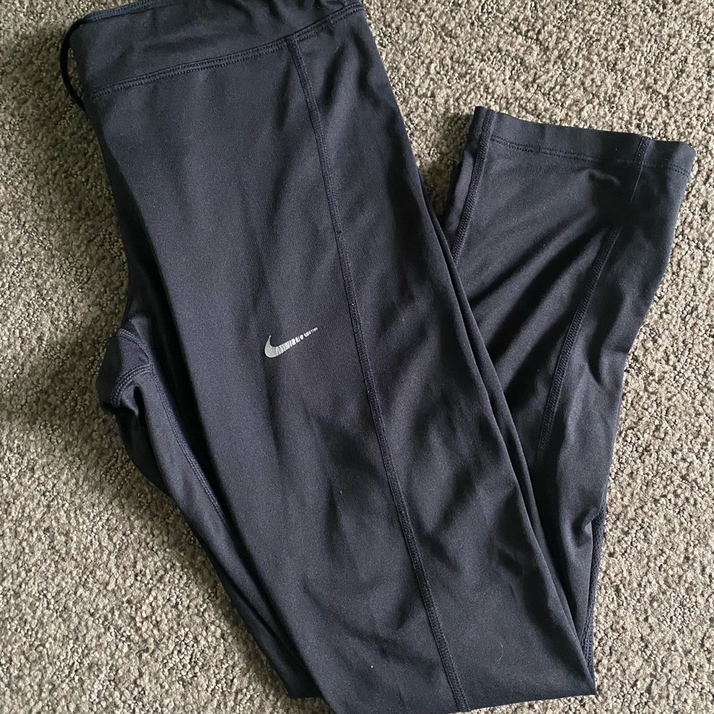 Capri Nike Black Leggings